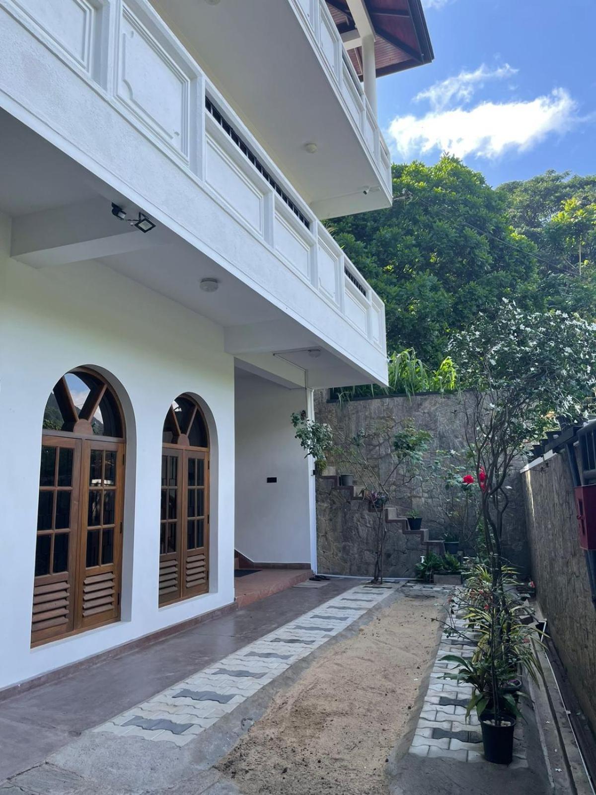 Villa Nine Kandy Exteriör bild