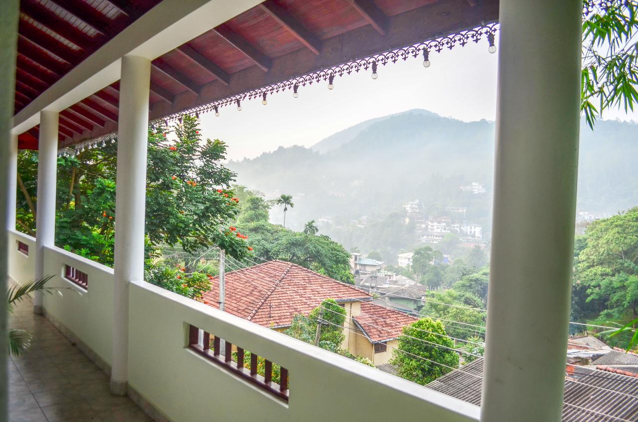 Villa Nine Kandy Exteriör bild
